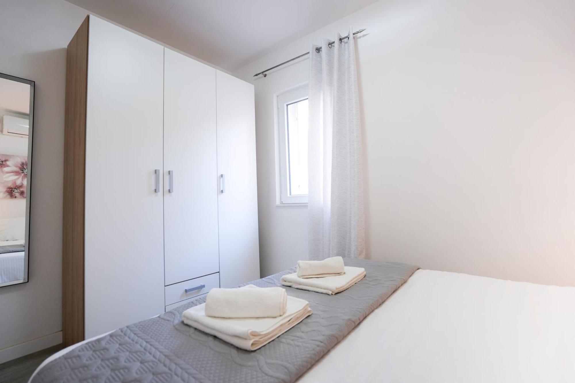 Apartment Kaya Prime Location In Old Town Zadar Dış mekan fotoğraf